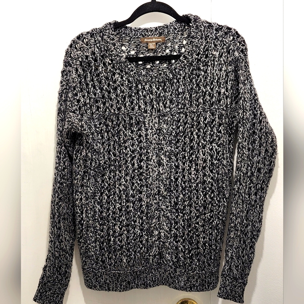 Tommy Bahama Black, Gray and Silver/Metallic Open Knit Pullover Sweater Size‎ XS